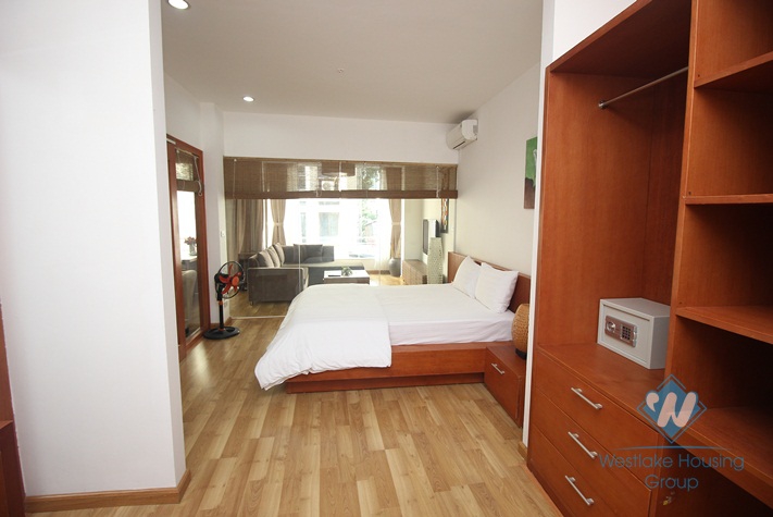 Service one bedroom apartment for rent in city center, Ha Noi